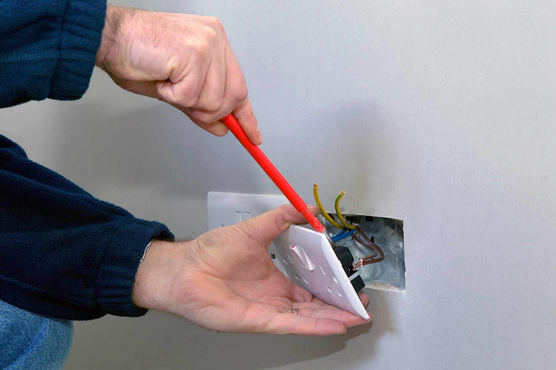 Our electricians can install plug sockets for domestic and commercial proeprties in Walney Island and the local area. 